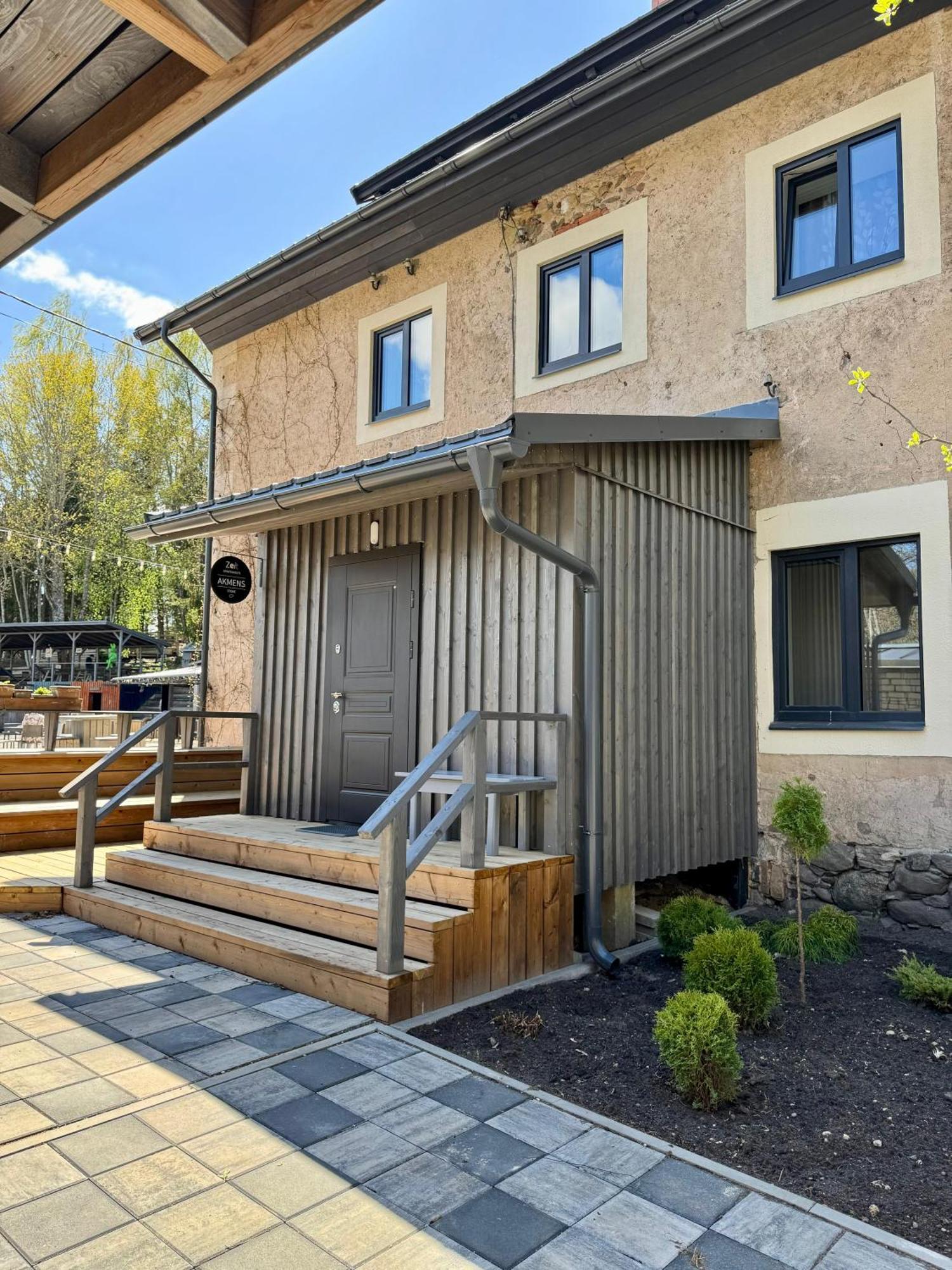 Zeit Apartment Лигатне Экстерьер фото
